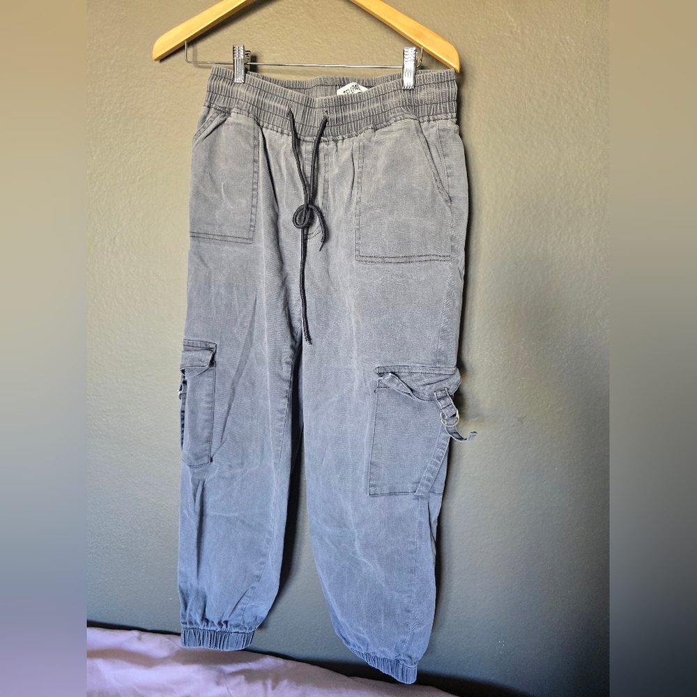 Women's Gray Cargo Pants